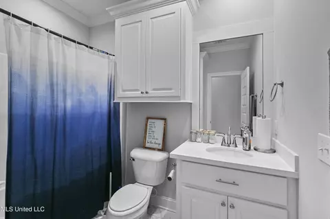 Bath - 962 Glenwild Cir, Canton, MS 39046 photo 3 of 3
