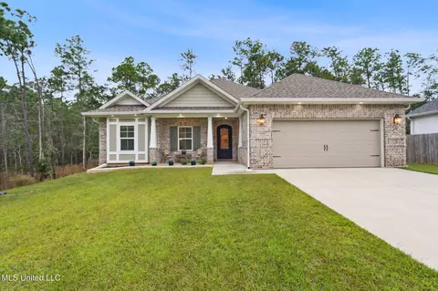 85007 Diamondhead Lakes Blvd, Diamondhead, MS 39525