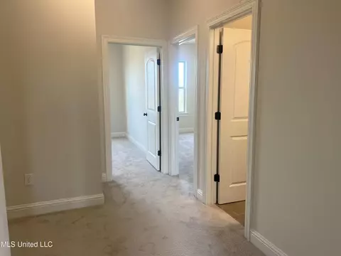 Entry Way - 11 Bear Point Way, Long Beach, MS 39560 photo 2 of 2