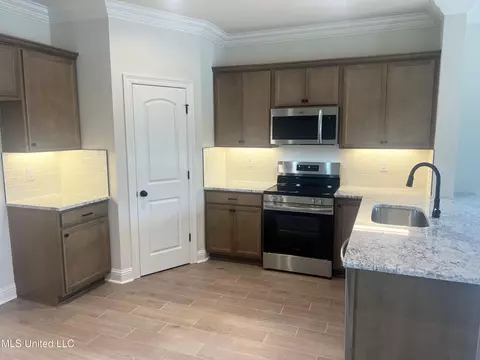 Kitchen - 11 Bear Point Way, Long Beach, MS 39560 photo 1 of 1