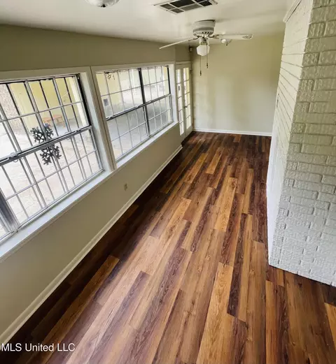 107 N Temple Rd, Natchez, MS 39120 photo 16