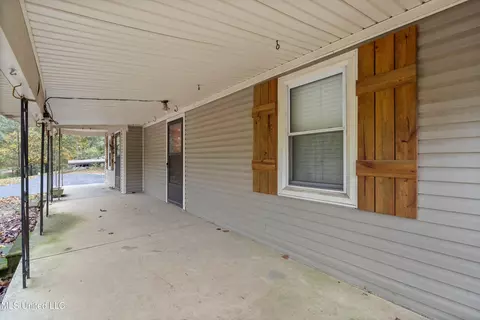 Exterior - 6375 Arkabutla Rd, Coldwater, MS 38618 photo 4 of 8