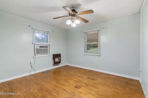 Bedroom - 6375 Arkabutla Rd, Coldwater, MS 38618 photo 1 of 6