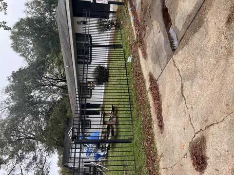 204 Hartfield St, Jackson, MS 39216