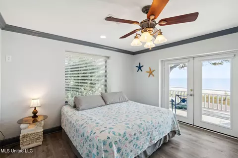 Bedroom - 839 E Beach Blvd, Long Beach, MS 39560 photo 4 of 4