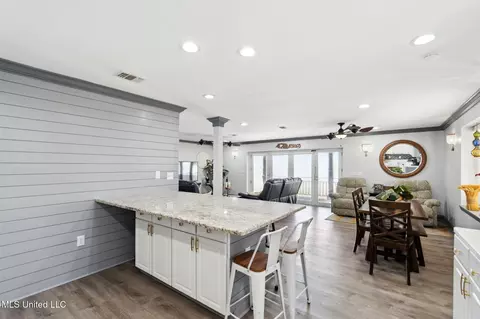 Kitchen - 839 E Beach Blvd, Long Beach, MS 39560 photo 4 of 4