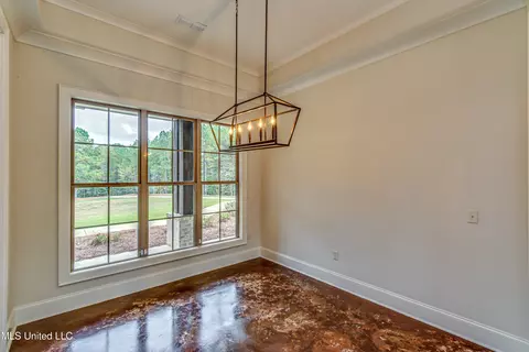Dining - 261 Millville Rd, Canton, MS 39046 photo 1 of 2