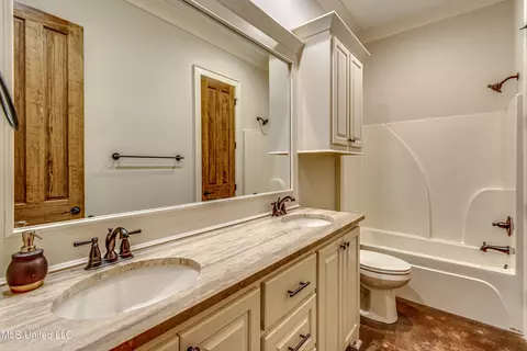 Bath - 261 Millville Rd, Canton, MS 39046 photo 7 of 7