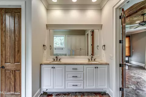 Bath - 261 Millville Rd, Canton, MS 39046 photo 4 of 7
