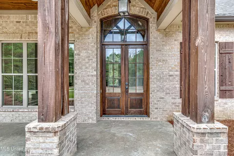 Exterior - 261 Millville Rd, Canton, MS 39046 photo 2 of 15