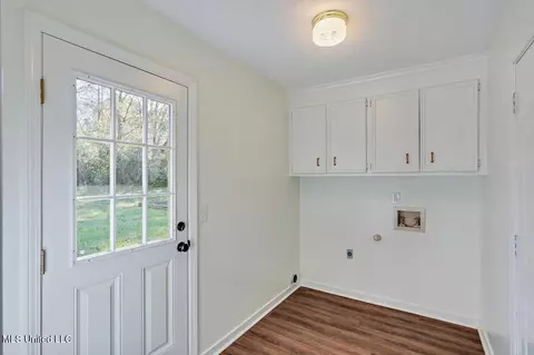 Other - 640 Byram Meadows Dr, Byram, MS 39272 photo 2 of 5