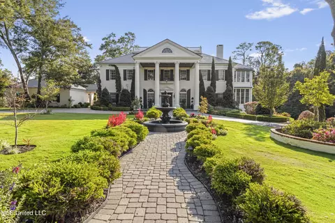 4908 Courthouse Rd, Gulfport, MS 39507