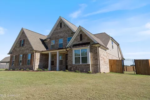 482 Vicksburg Cv, Hernando, MS 38632 photo 2
