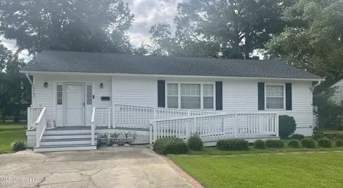 3707 Washington Ave, Gulfport, MS 39507