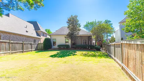 Exterior - 102 Vinca Dr, Madison, MS 39110 photo 11 of 12