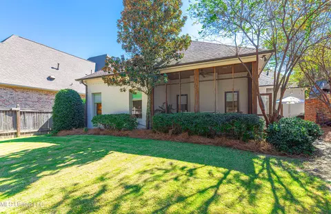 Exterior - 102 Vinca Dr, Madison, MS 39110 photo 10 of 12