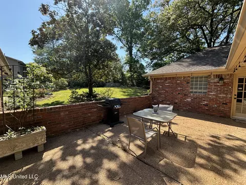Exterior - 5365 River Thames Rd, Jackson, MS 39211 photo 9 of 14