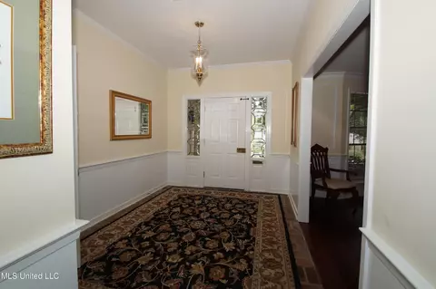 Entry Way - 5365 River Thames Rd, Jackson, MS 39211 photo 1 of 1