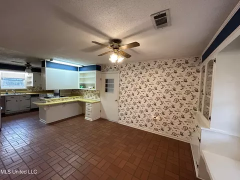 Kitchen - 1453 Memorial Dr, Boyle, MS 38730 photo 1 of 3