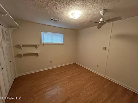 Bedroom - 1453 Memorial Dr, Boyle, MS 38730 photo 3 of 4