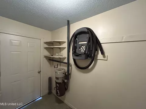 Other - 1453 Memorial Dr, Boyle, MS 38730 photo 3 of 13