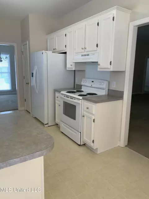 423 Fairway Oaks, Hernando, MS 38632 photo 9