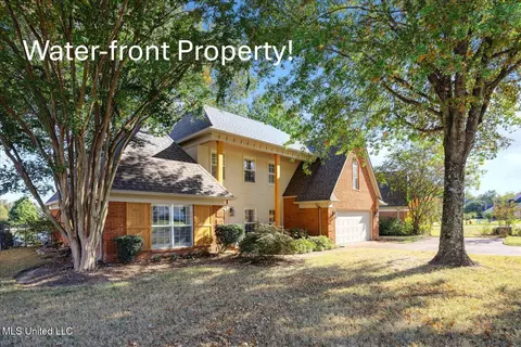 1052 Cross Winds Dr, Hernando, MS 38632