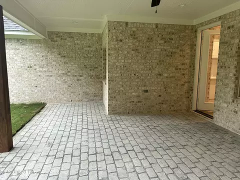 Exterior - 306 Chapel Crest Cv, Madison, MS 39110 photo 2 of 3