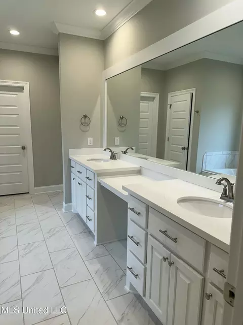 Bath - 306 Chapel Crest Cv, Madison, MS 39110 photo 2 of 7