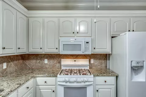 111 Pinehurst Dr, Brandon, MS 39047 photo 18