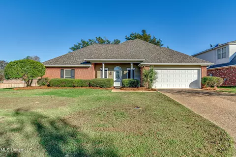 111 Pinehurst Dr, Brandon, MS 39047