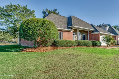 111 Pinehurst Dr, Brandon, MS 39047 photo 4