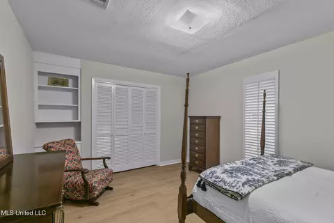 Bedroom - 5465 Saratoga Dr, Jackson, MS 39211 photo 1 of 4