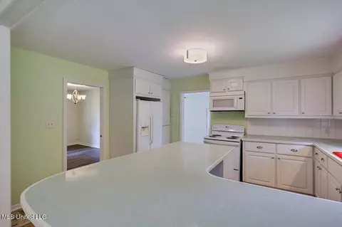 114 SW Fourth St, Flora, MS 39071 photo 11