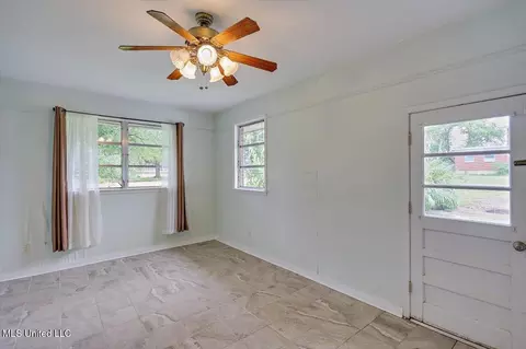 114 SW Fourth St, Flora, MS 39071 photo 18