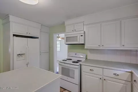 114 SW Fourth St, Flora, MS 39071 photo 14