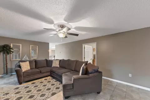 Living - 1160 Lucas Rd, Lucedale, MS 39452 photo 2 of 3