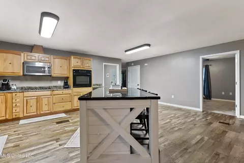 Kitchen - 1160 Lucas Rd, Lucedale, MS 39452 photo 3 of 4