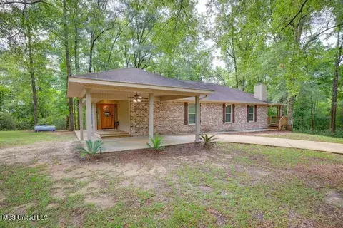 Exterior - 1160 Lucas Rd, Lucedale, MS 39452 photo 2 of 7