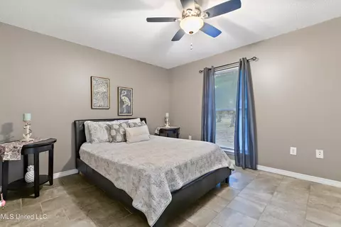 Bedroom - 1160 Lucas Rd, Lucedale, MS 39452 photo 3 of 6