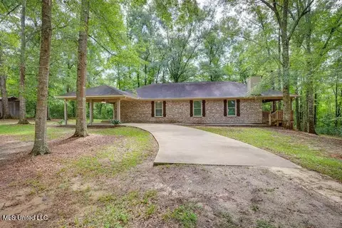 1160 Lucas Rd, Lucedale, MS 39452