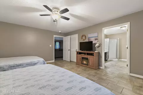 Bedroom - 1160 Lucas Rd, Lucedale, MS 39452 photo 2 of 6