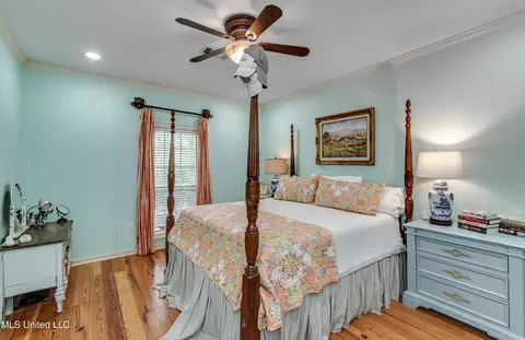 Bedroom - 506 Windsor Dr, Brandon, MS 39047 photo 3 of 11