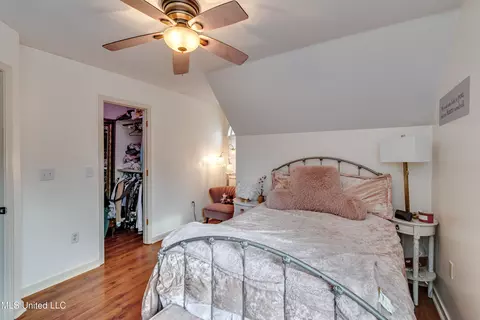 Bedroom - 506 Windsor Dr, Brandon, MS 39047 photo 7 of 11