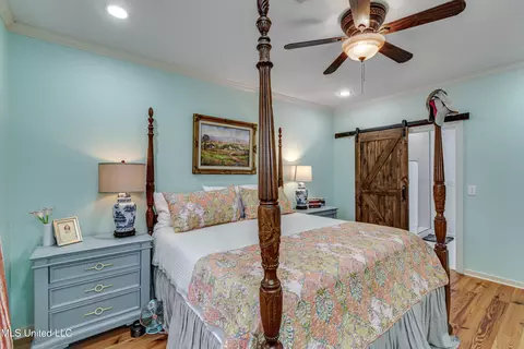 Bedroom - 506 Windsor Dr, Brandon, MS 39047 photo 1 of 11