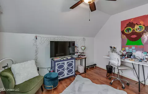 Bedroom - 506 Windsor Dr, Brandon, MS 39047 photo 11 of 11
