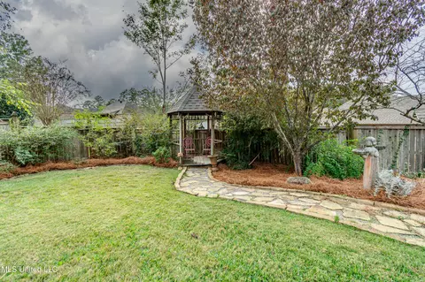 Exterior - 506 Windsor Dr, Brandon, MS 39047 photo 16 of 22