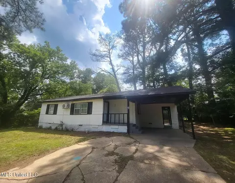 907 Reaves St, Jackson, MS 39204