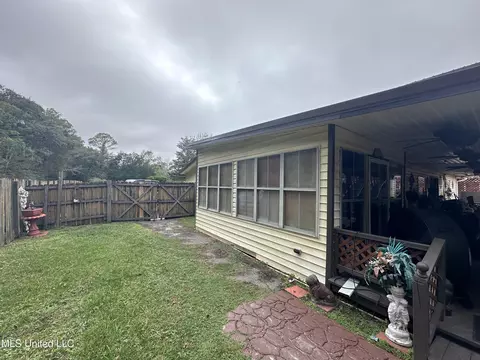 3600 Mosby St, Moss Point, MS 39563 photo 19