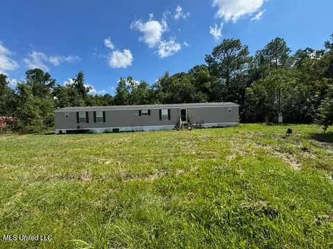 7046 Alcorn St, Bay Saint Louis, MS 39520